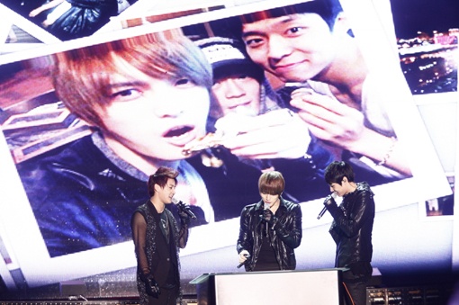 JYJ to Hold Fan Meeting for White Day ♥