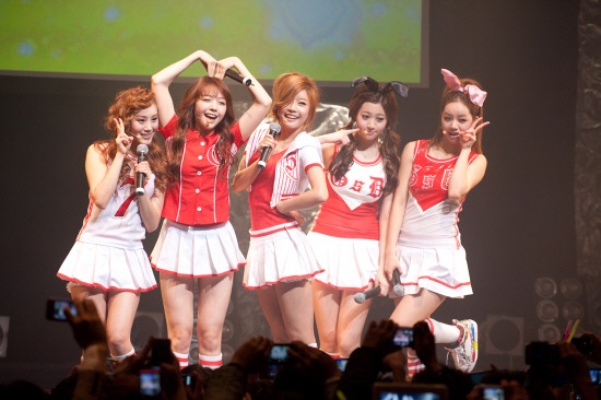Girl’s Day Attracts 1,200 Fans for Japanese Debut Live Concert