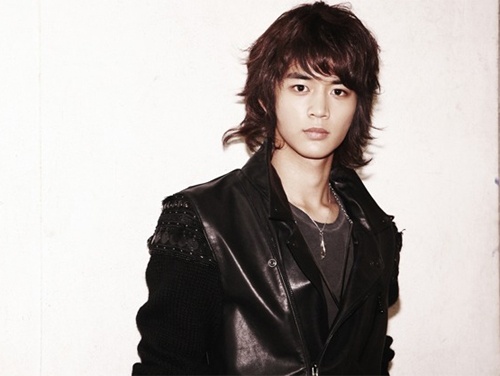SHINee’s Minho Cast As a Genius Hacker for New SBS Sitcom