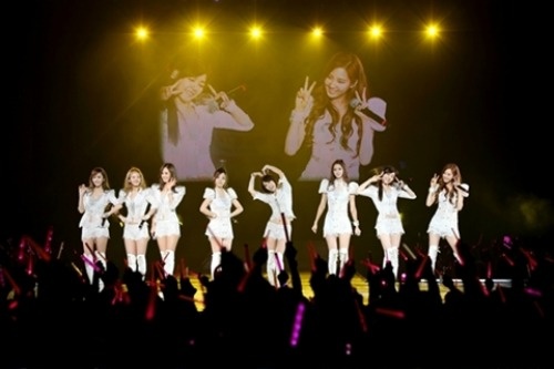 SNSD to Fill in for Song Ji Hyo on SBS "Running Man"