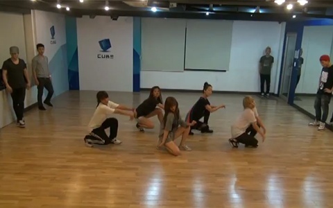Hyuna’s Dance Practice Video for Bubble Pop