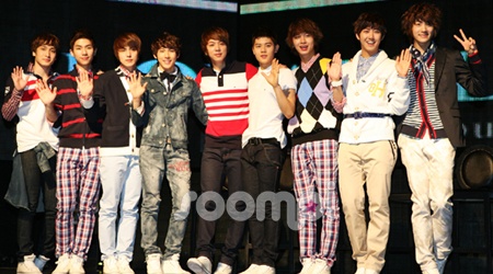 ZE:A Holds Showcase for First Regular Album