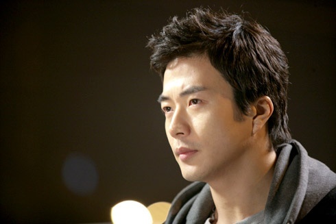 Kwon Sang Woo to Ride Jackie Chan’s Private Jet to Attend Cannes Film Festival