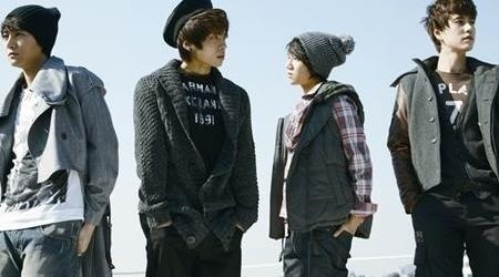 S.M. THE BALLAD Releases Album