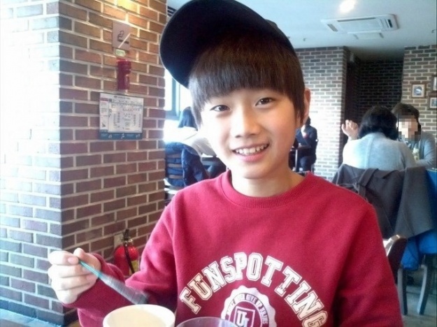 Young Male Contestant on Variety Show "Hello" Receiving Love Calls from Famous Agencies