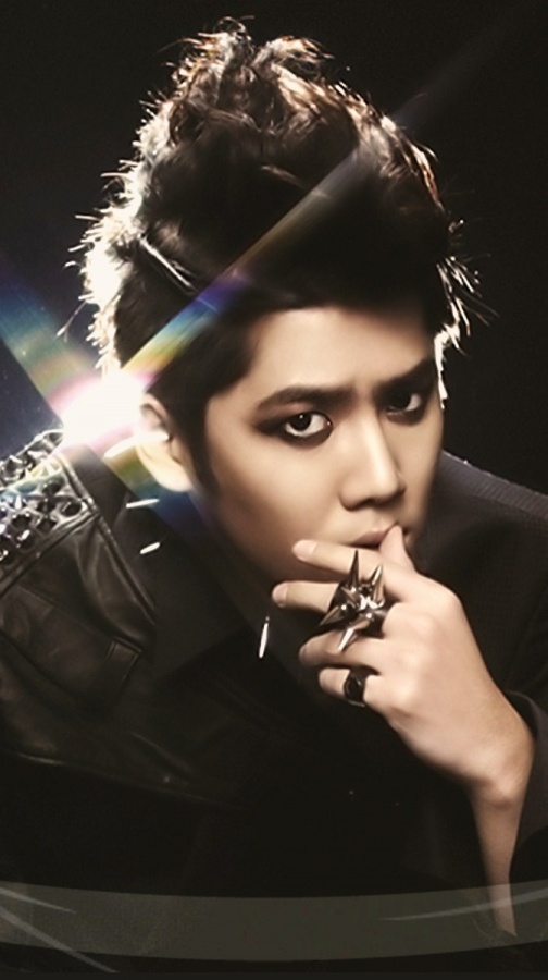 Kim Kyu Jong’s High School Photos Revealed!