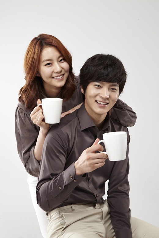 Joo Won and After School’s Uee for "Cantata" Coffee