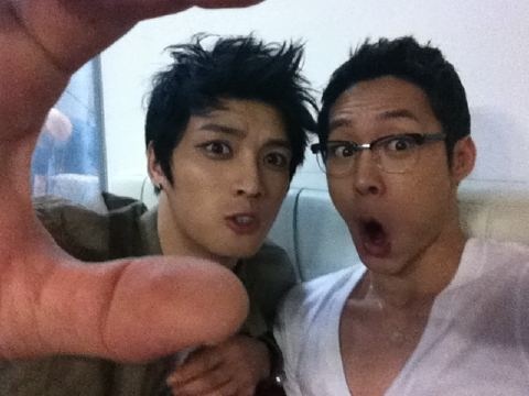 JYJ Yoochun and Jaejoong’s Comical Photo Together