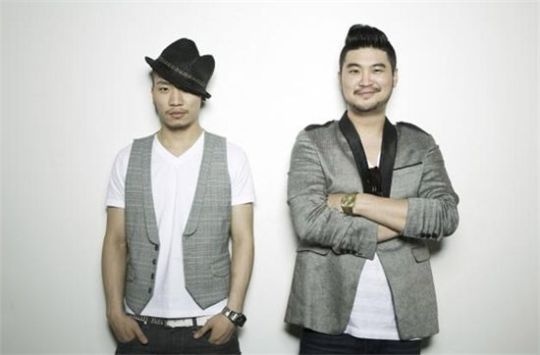 Dynamic Duo’s Choiza Garners Attention for His Ballerino Flexibility