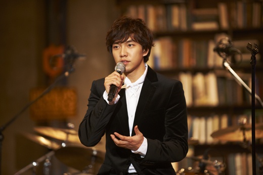 Lee Seung Gi Talks About His Upcoming Military Service
