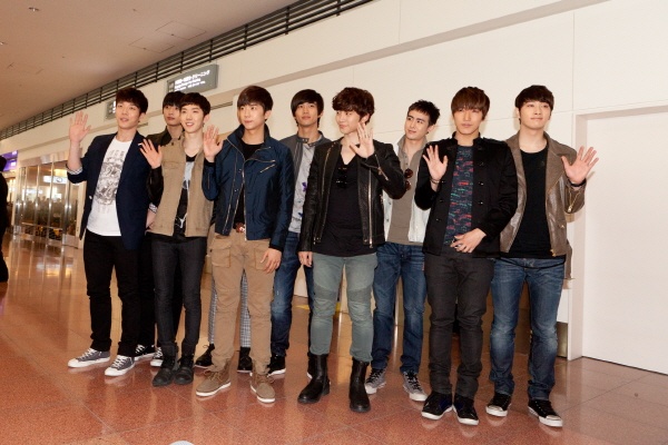 2AM and 2PM Documentary to Show in Japan Starting June 30