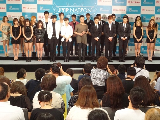 Oricon Includes 2PM and JYP Nation’s Concerts as the Best of 2011