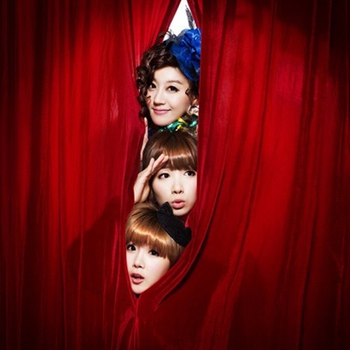 Rainbow PIXIE Unveils First Teaser for "Hoi Hoi"