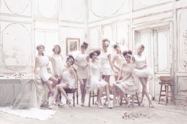 SNSD Vogue and SNSD Japanese Promo Pictures