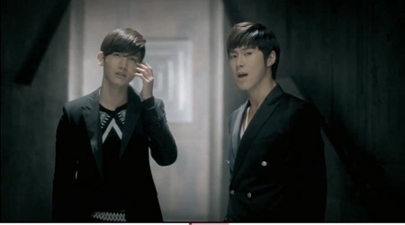 DBSK Releases Full Version MV For "Before You Go"