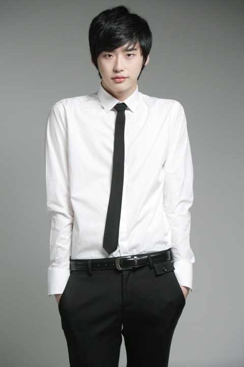 f(x) Krystal’s Mother Does Not Like Lee Jong Suk