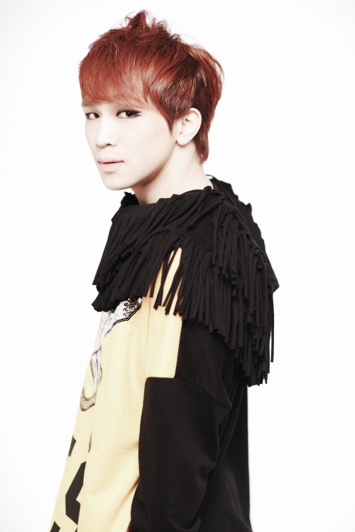 Singer E.I.’s Management to Sue Manager for Fraud and Libel
