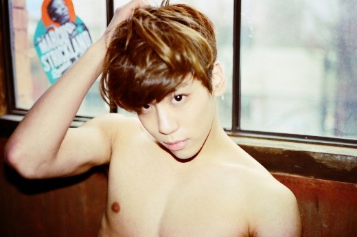 SHINee Reveals Final Teaser Photo Featuring Jonghyun
