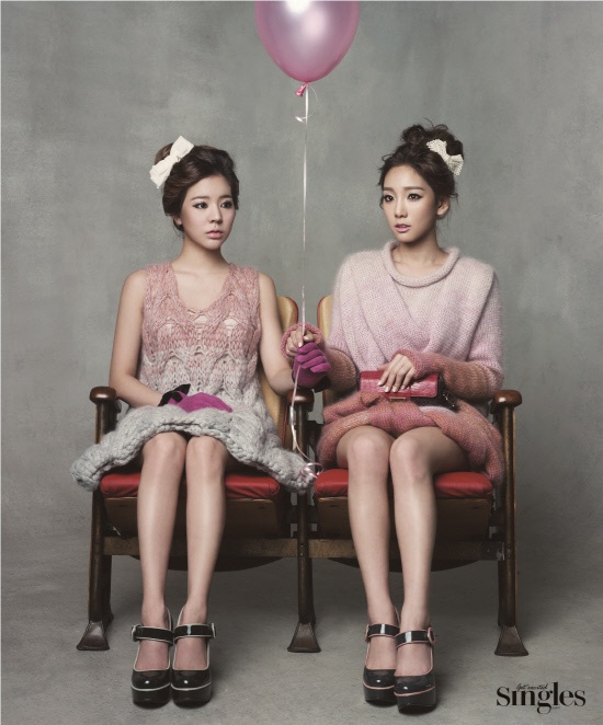 SNSD’s Sunny and Taeyeon Look “Like Twins” in Recent Photo Shoot