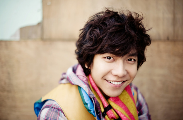 Lee Seung Gi’s New Single “Alone in Love” Is Revealed And Sweeps The Charts
