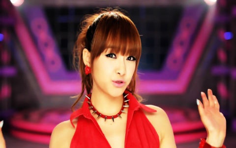 f(x)’s Victoria Reveals her Alcohol Tolerance Level