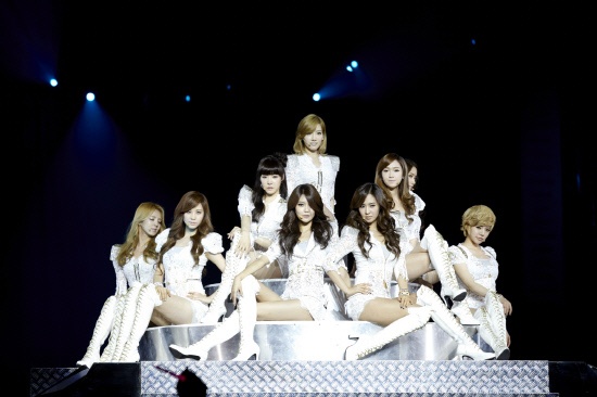 SNSD Captivates Singaporean Fans with "2011 Girl’s Generation Tour"