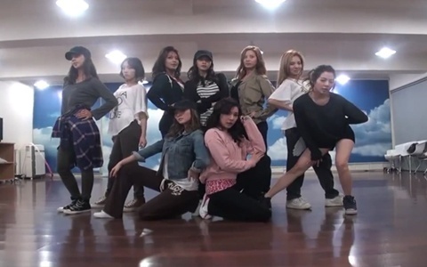 Girls’ Generation Releases "The Boys" Dance Practice