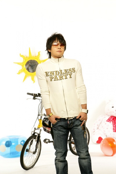 Lee Seung-hwan: Serious About Music