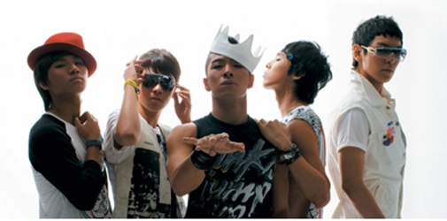 DBSK And Big Bang Appointed “Cultural Ambassador”