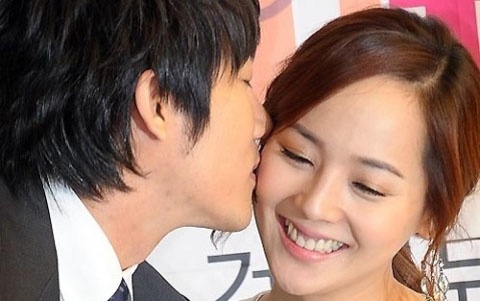 Eugene "Jealous" over Hubby’s Peck-on-the-Cheek Scenes