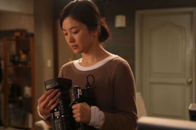 Song Hye Gyo Comes Back on the Film "La Quotidienne"