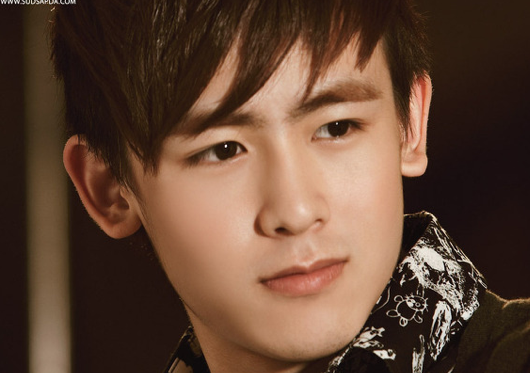2PM Nichkhun: “When I’m in a Relationship, I’ll Be Busy Doing Other Things at Night.”