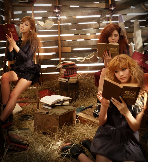 Orange Caramel Releases "A~ing" MV