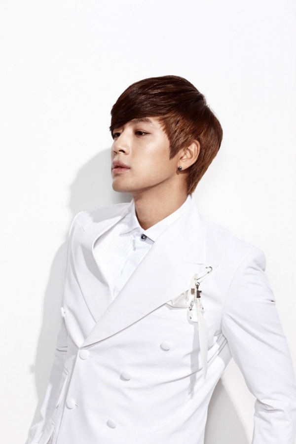 Se7en’s Fashionista Selca
