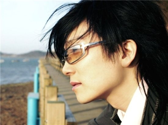 Seo Taiji in the U.S. to Work on 20th Anniversary Project