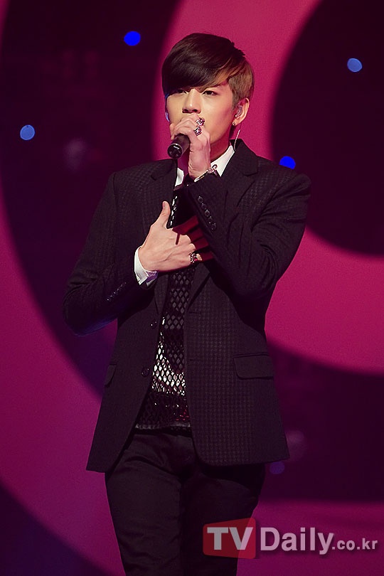Se7en Supports Lee Seung Hoon from "K-Pop Star"