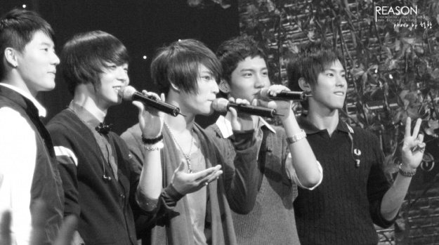 DBSK Members Apologize To Fans