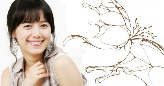 Goo Hye Sun Shows Her Babyface Beauty in Latest Selca