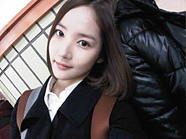 Park Min Young’s Porcelain Skin, What Is Her Secret?
