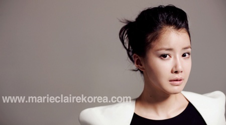 Actress Lee Shi Young Poses for “Marie Claire”