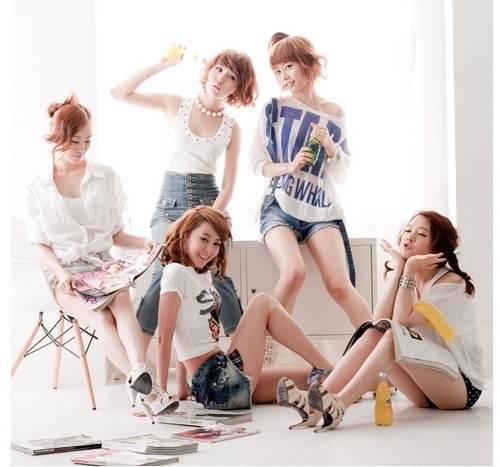Girl’s Day Reveals Concept Image of “Hug Me Once”