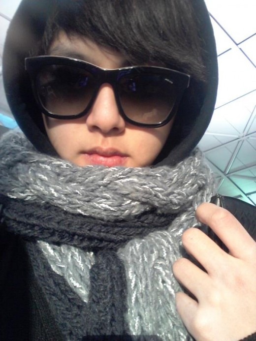U-Kiss Dongho As a Wife Looking for Her Cheating Husband
