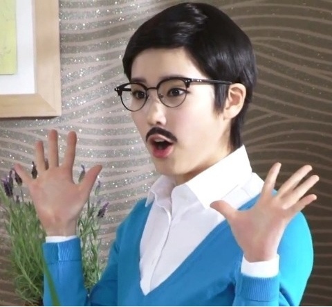 IU Disguised as a Man?!