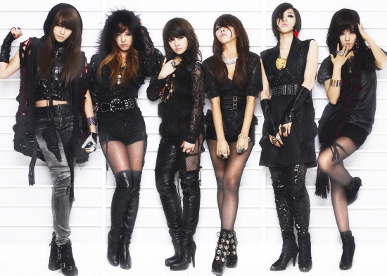 T-ara Up #1 On Real Time Chart With "Crazy Because Of You"