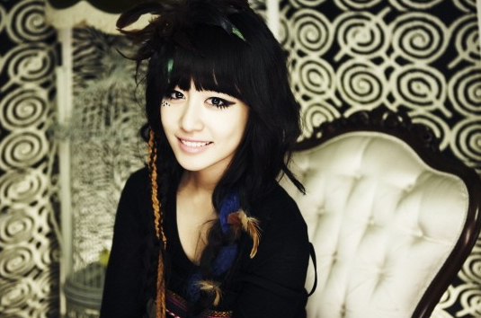 Jiyeon Not at Fault for Mistake Made During FT Island’s "Hello Hello" on Music Core
