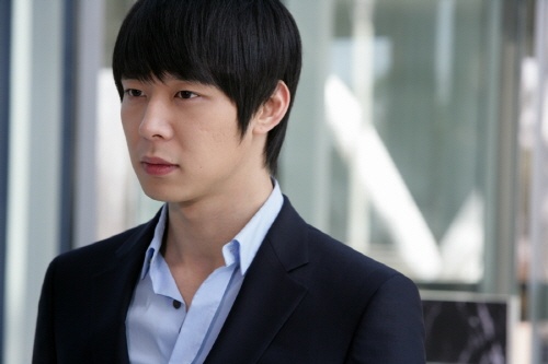 Park Yoo Chun’s Version of Miss Ripley OST a Big Hit