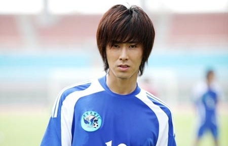 Yunho Braces for Criticism