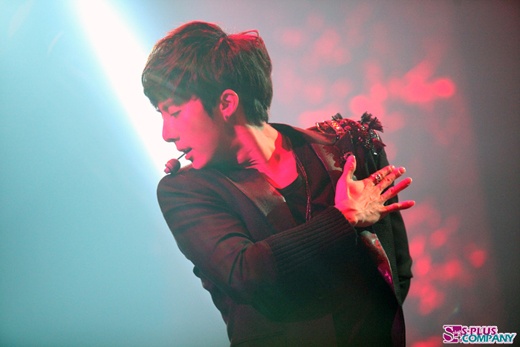 Kim Hyung Jun Finishes Successful Japanese Live Tour