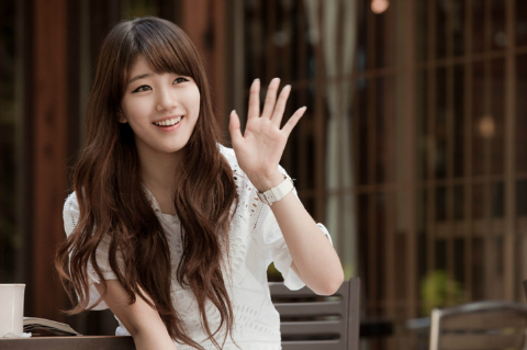 miss A’s Suzy Resembles…