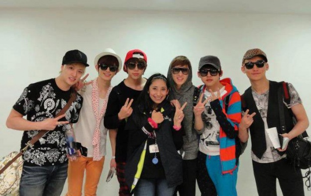 U-KISS Arrives in Colombia and Holds Successful Fan Meeting